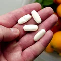 Te-ai simțit mai bine și ai oprit antibioticele? Medicii spun că este o greșeală periculoasă