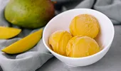 Cum să faci acasă înghețată de mango și lime, fără zahăr și fără lactoză. Nu ai nevoie de aparat de înghețată!