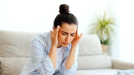 Te doare capul? Trucul simplu recomandat de un neurolog care poate acționa în doar 15 minute