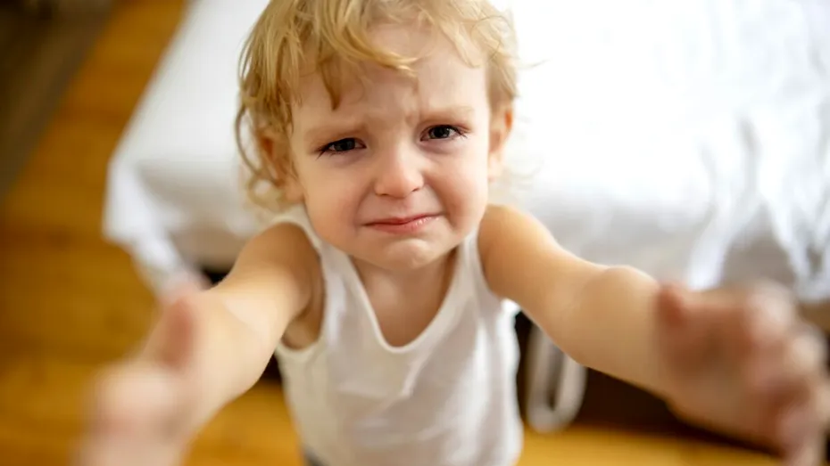 5 comportamente dificile ale copilului și nevoile ascunse din spatele lor