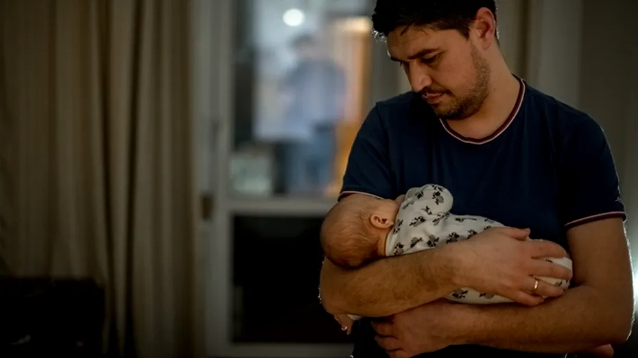 Criza mai puțin știută a sinuciderilor în rândul prospeților tați. Cercetătorii cer servicii de sănătate mintală dedicate bărbaților