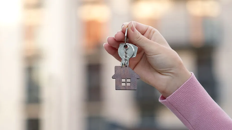 Apartament cu două camere, scos la vânzare de ANAF cu doar 16.000 euro. În ce oraș din România se află locuința?