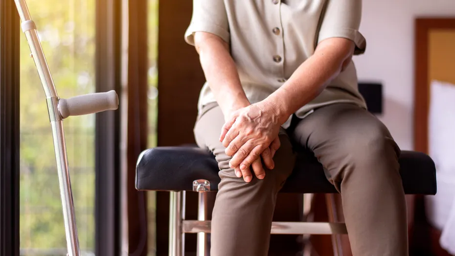 Procedura care întârzie nevoia de protezare a genunchiului cu 10-15 ani. Ce este osteotomia și cum ajută la prevenirea gonartrozei