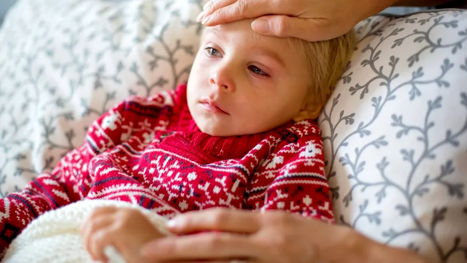Cât durează gripa la adulți și copii: simptome care arată că starea se agravează, tratament și perioada în care încă ești contagios