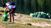4 tone de deşeuri strânse de pe malurile lacului Bicaz