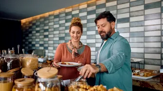 Ce să nu mănânci niciodată la all inclusive! Riscurile la care te expui, conform nutriționiștilor