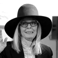 Semne subtile pe care le dă pneumonia, pe care nu ar trebui să le ignori. Diane Keaton a murit la 79 de ani din cauza complicațiilor