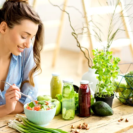 Cum să recunoști o dietă ineficientă și să alegi o alimentație sănătoasă pentru slăbit durabil