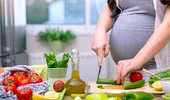 Dieta mediteraneeană în timpul sarcinii, asociată cu un risc mai mic de colici și eczeme la bebeluși