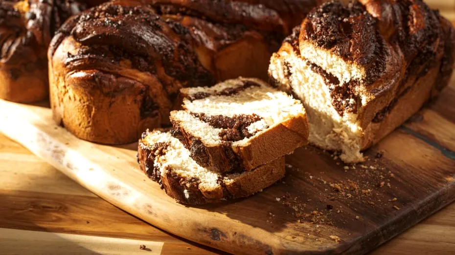 Pot mânca diabeticii cozonac? Sfaturi și alternative pentru controlul glicemiei