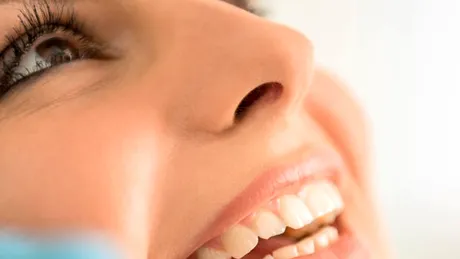 Pierderea dinţilor face ravagii în România