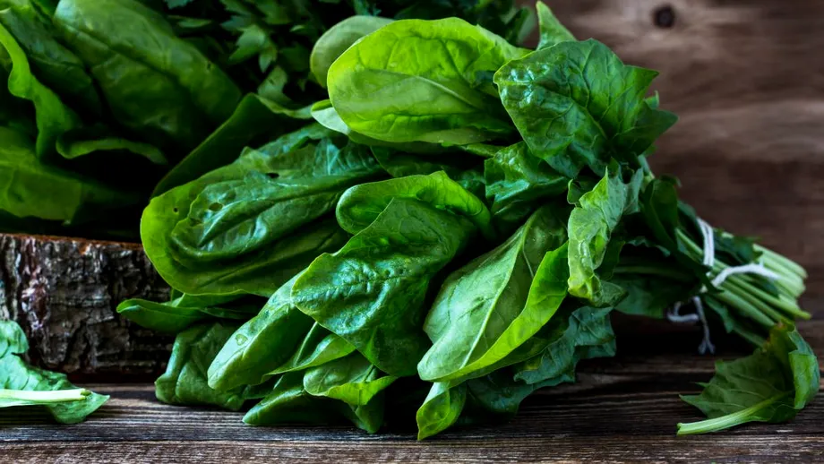 Dieta care reduce durerea musculoscheletală cronică, inflamațiile și greutatea