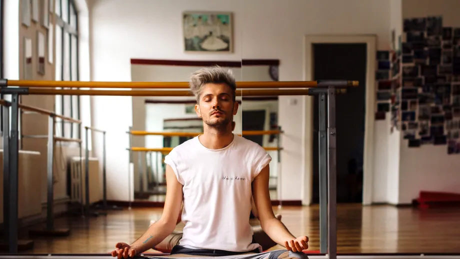 Yoga pe YouTube. Sănătatea care ţi se potriveşte.