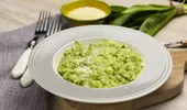Risotto cu leurdă. O delicatesă super-cremoasă, numai bună de savurat la început de primăvară