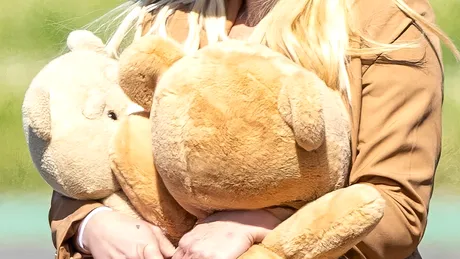 Britney Spears, întoarsă din vacanță fără soț și fără verighetă