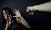 Cum poţi ajuta o femeie care este abuzată