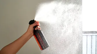 Cum să faci parfum de cameră din vodcă