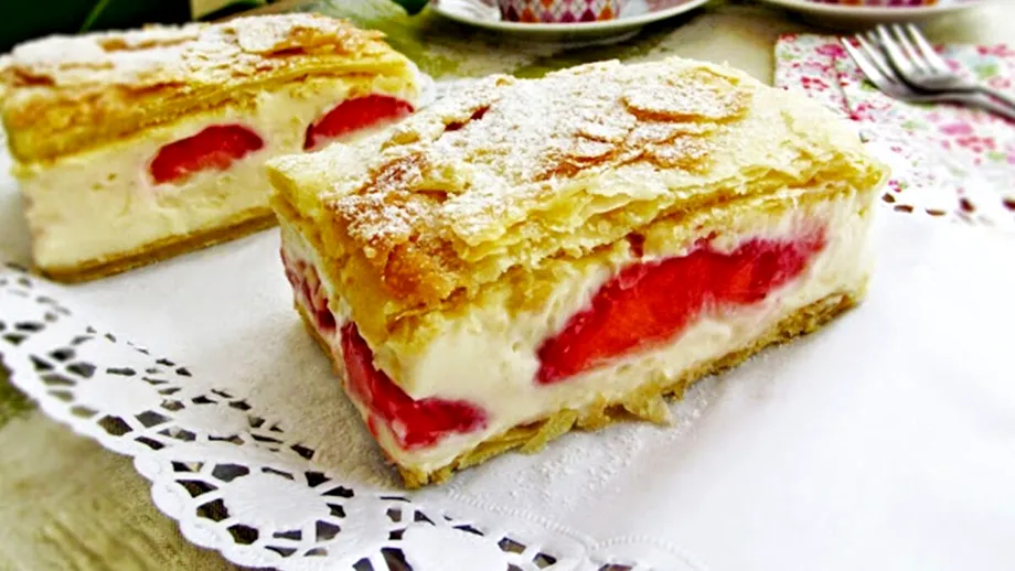 Cremșnit cu foietaj de casă si căpșuni. Desertul popular pe care să-l prepari de Dragobete