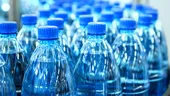 3 motive pentru care nu este indicat să reutilizezi sticlele de apă din plastic