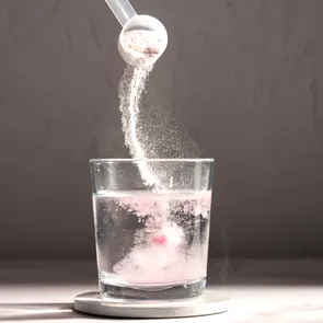 Suplimentul popular pentru piele și articulații. Efectele apar mai lent decât credeai