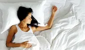 Ce spune despre relaţia ta poziţia în care dormi?