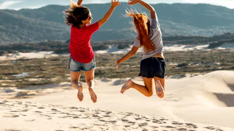 Trucuri psihologice de manipulare. 10 moduri de a te face plăcut de ceilalţi