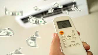 Cum să ții aerul condiționat pornit toată ziua, dar fără să plătești o avere la curent