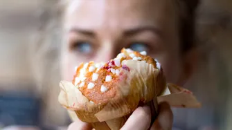 De ce apar pofte alimentare înainte de menstruație. Ce se întâmplă în organism?