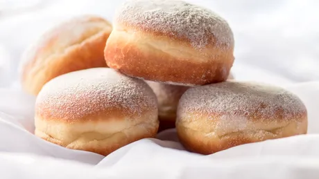 Gogoși ungurești! Se pregătesc ușor, cu puține ingrediente, și sunt foarte gustoase