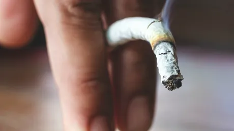 Fumatul duce la impotență și reduce mărimea penisului cu până la 1 centimetru