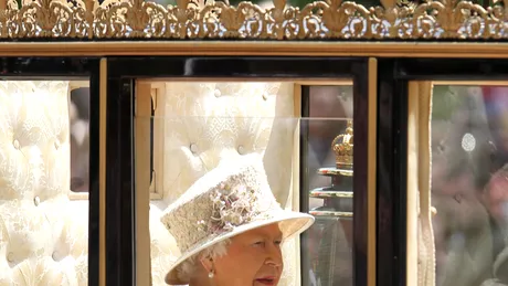 Regina Elisabeta a II-a, nevoită să-şi anuleze aniversarea de 94 de ani din cauza coronavirusului