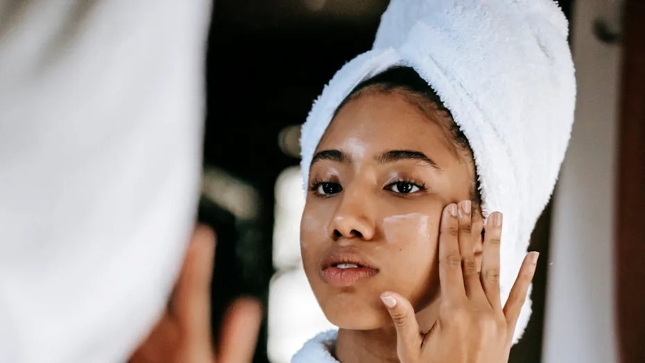 Bakuchiol: alternativa naturală a retinolului