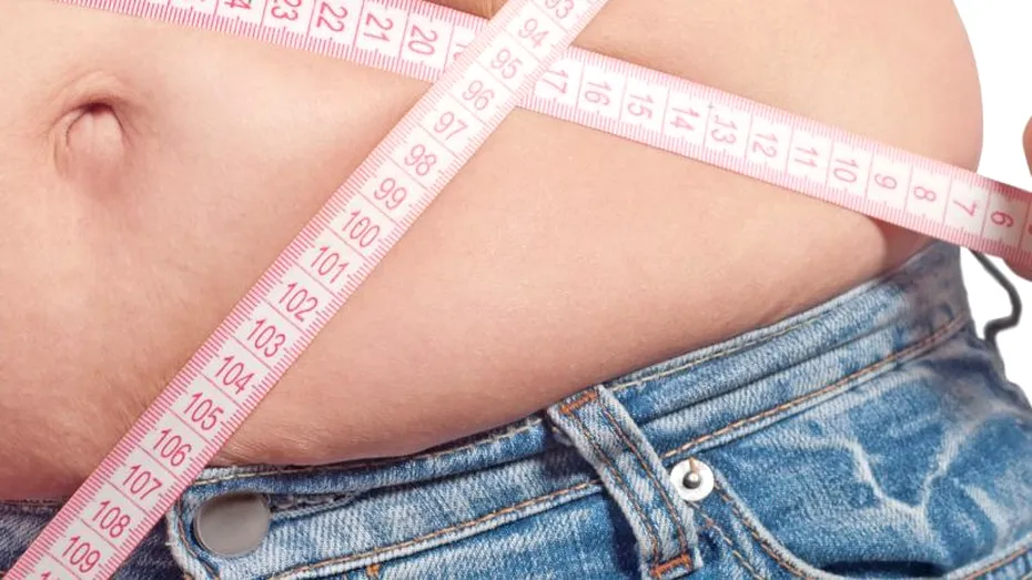 Cancerul gastric, o consecinţă a kilogramelor în plus (studiu)