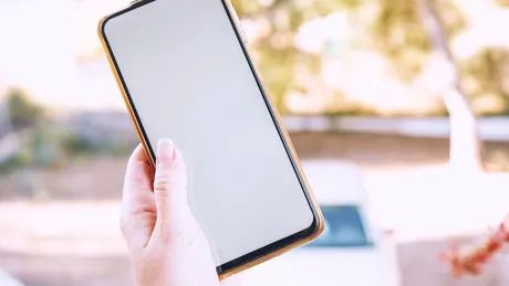 Telefoanele Android vor avea un indicator verde pentru protejarea confidențialității. Ce trebuie să știi