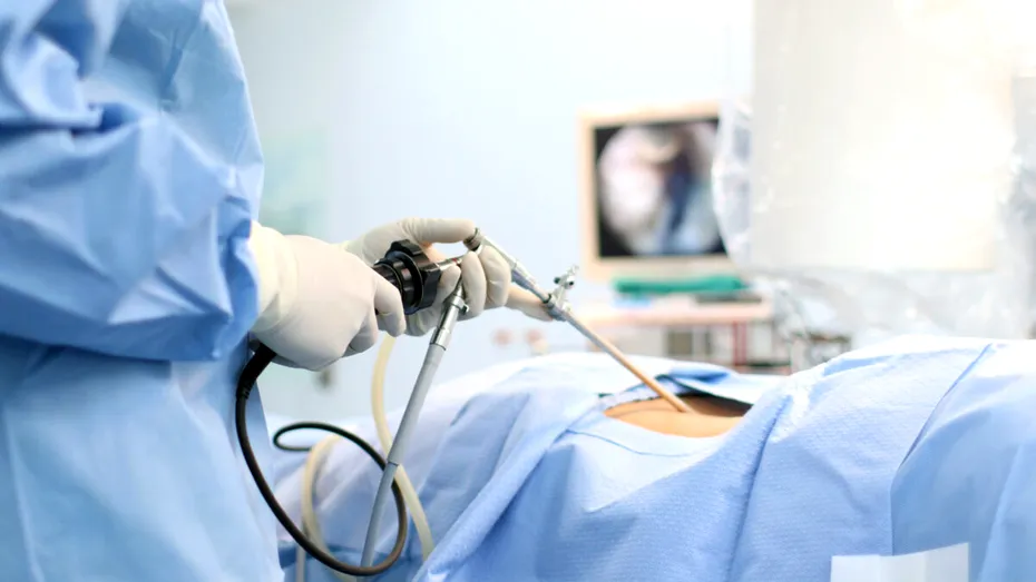 Cum a schimbat laparoscopia chirurgia ginecologică. Dr. Răzvan Fodoroiu explică beneficiile pentru paciente