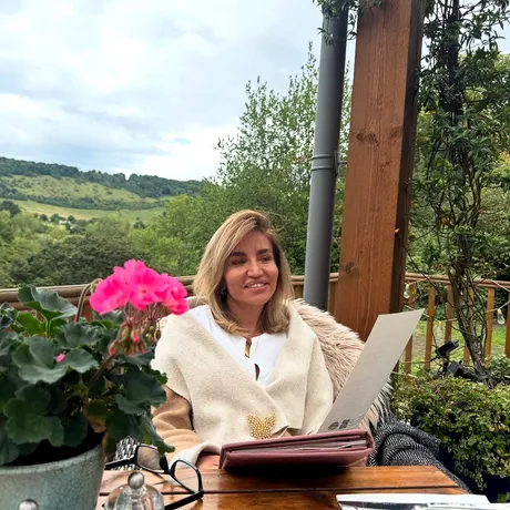 Larisa Uță, primele vești după operația de histerectomie. Cum se recuperează fosta concurentă de la Survivor 2026