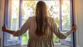 De ce să nu aerisești casa între 8 și 10 dimineața iarna. Pericolul la care te expui