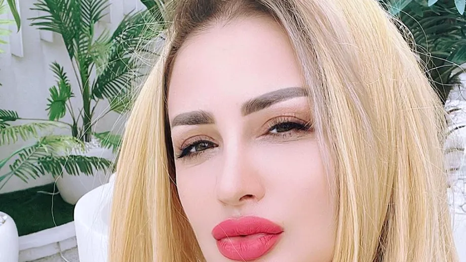 Julia Chelaru a avut parte de o schimbare radicală: „Mi-am dorit foarte mult o procedură subtilă dar care să aducă o diferenţă“