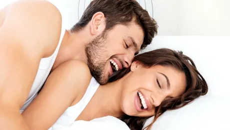 De ce este important să râdem și cum ne poate ajuta umorul în relația de cuplu?