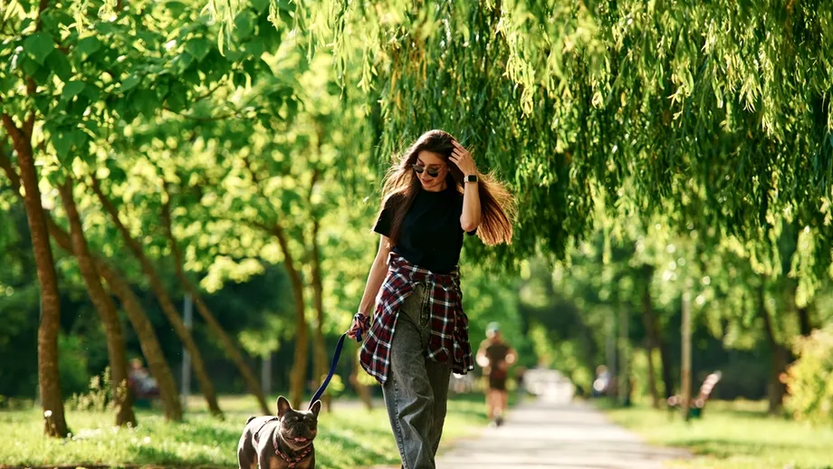 „Metoda pentru leneși”. Te ajută să slăbești 10 kilograme, fără să ții dietă și fără să mergi la sală