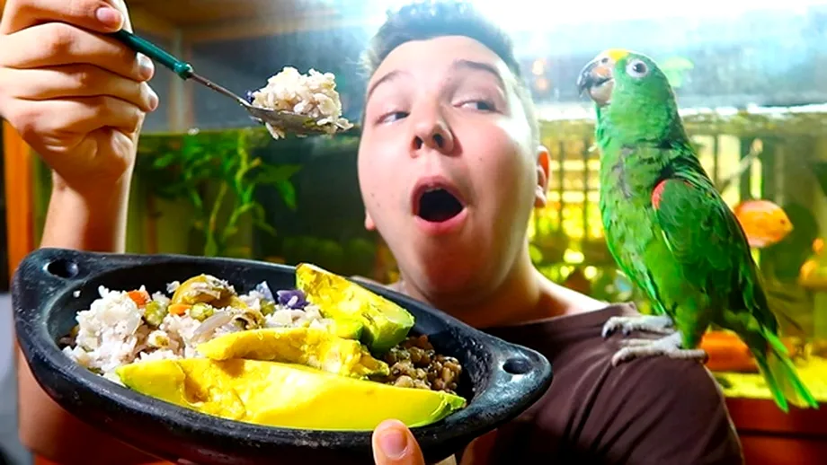 Un tânăr youtuber a slăbit spectaculos, provocând reacții în lanț pe social media! Cum a reușit Nikocado Avocado să dea jos 115 kilograme