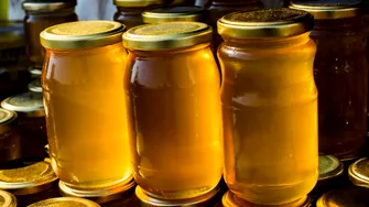 8 alimente din bucătărie care nu expiră: ce poți păstra ani de zile