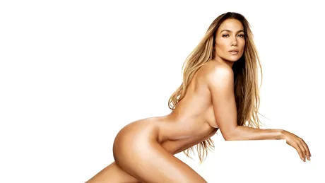 J-Lo, topless la 53 de ani