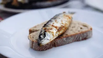 Cei mai sănătoși 5 pești recomandați de nutriționiști. Variantele care nu ar trebui să lipsească din alimentație