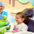 (P) De ce sigilările dentare sunt cea mai bună investiție pentru sănătatea copilului tău