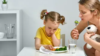 De ce copiii refuză să mănânce legume? 5 metode ca să îi faci să le adore