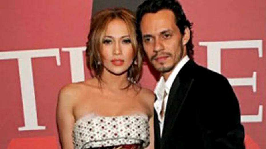 Jennifer Lopez si Marc Anthony, la un pas de divort