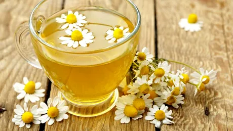 7 ceaiuri care alungă răceala și gripa. Te ajută să respiri mai bine, calmează durerile în gât și tusea