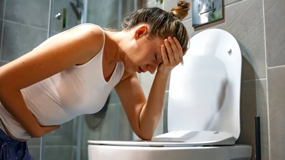 Cum să îți revii după o toxiinfecție alimentară. Dieta cu care să-ți „vindeci” stomacul