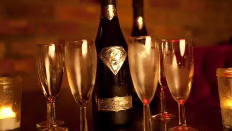 Taste of Diamonds – cea mai scumpă şampanie din lume